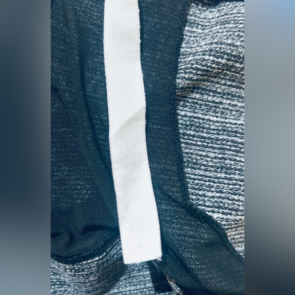 Lululemon Athletica Gray and Black Define Jacket - Picture 7 of 10